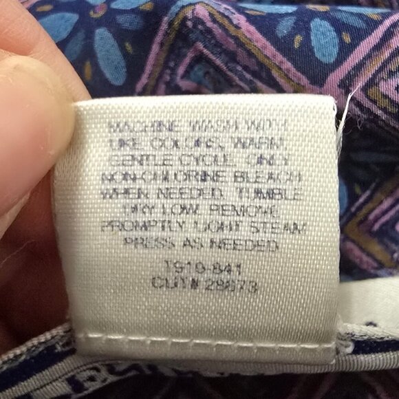 Pendleton Geometric Long Sleeve Casual Button Down Blouse Sz 10 - Picture 10 of 10